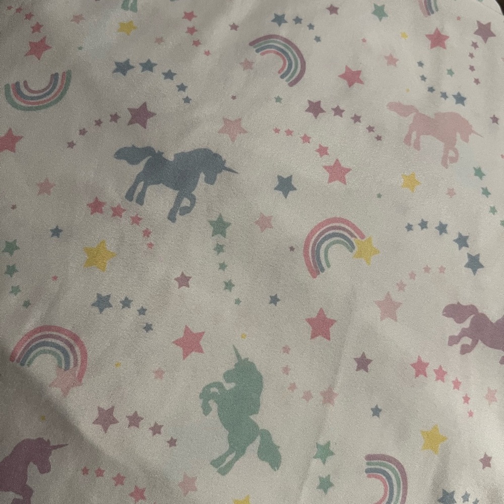 Full sheet set unicorns size full.